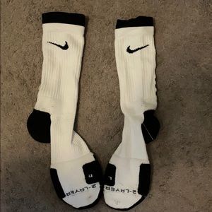 Nike Elite 2-Layer Socks